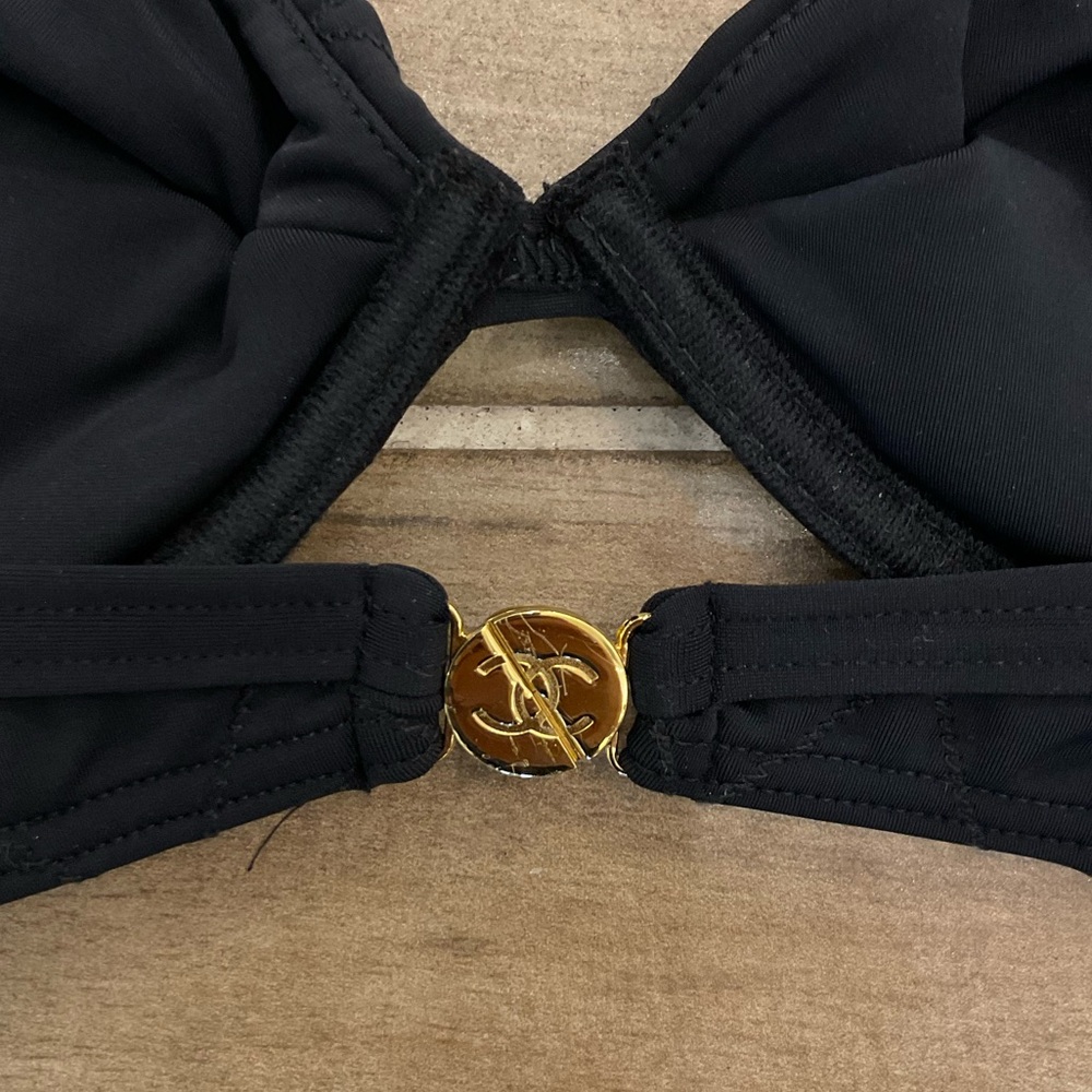 Chanel Bikini - Picture 5 of 6